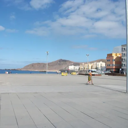 Hostal El Pirata
