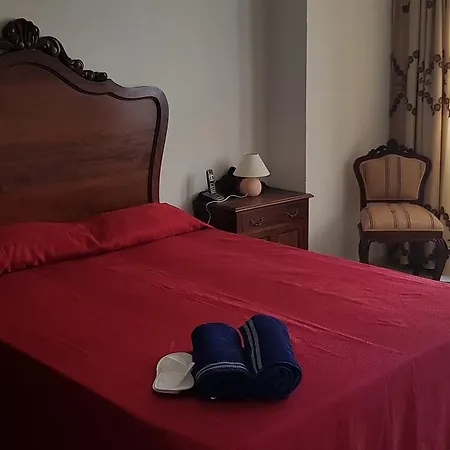 El Pirata Ostello *